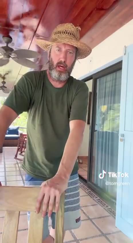 Based | Tom Green: UFOs, Epstein List, E. Palestine, WW3