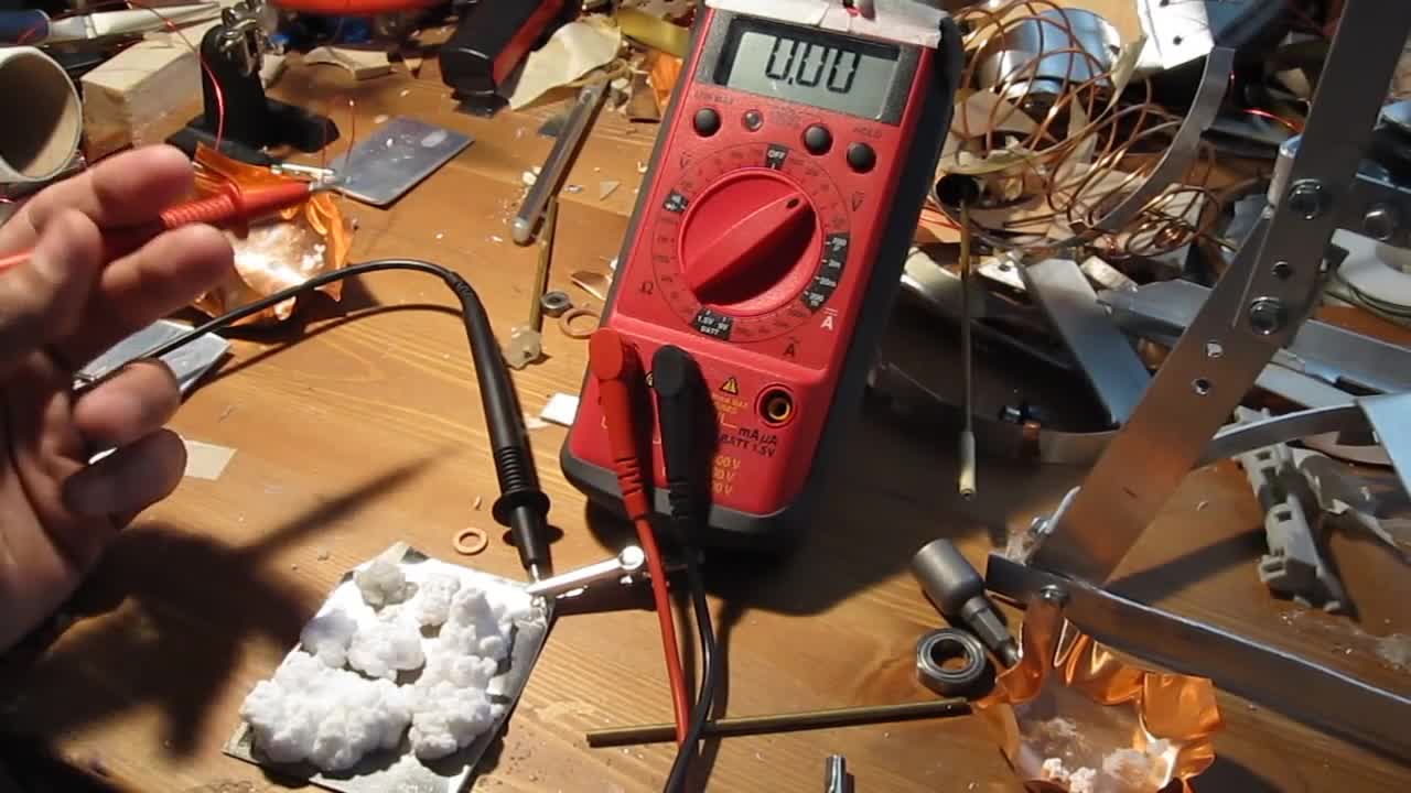 Real Free Energy!!! - Crystal Power demonstration