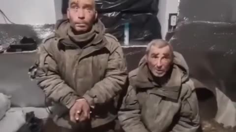 Russian soldiers in captivity 😳