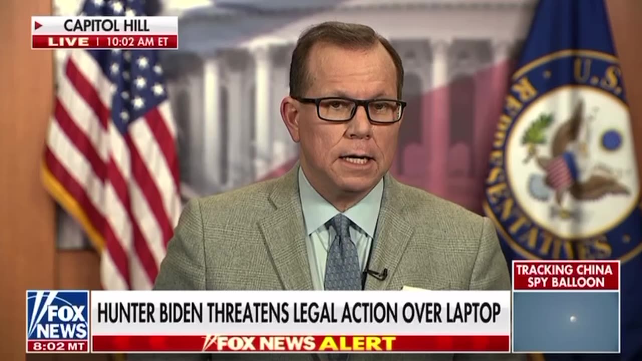 Hunter Biden threatens legal action over laptop