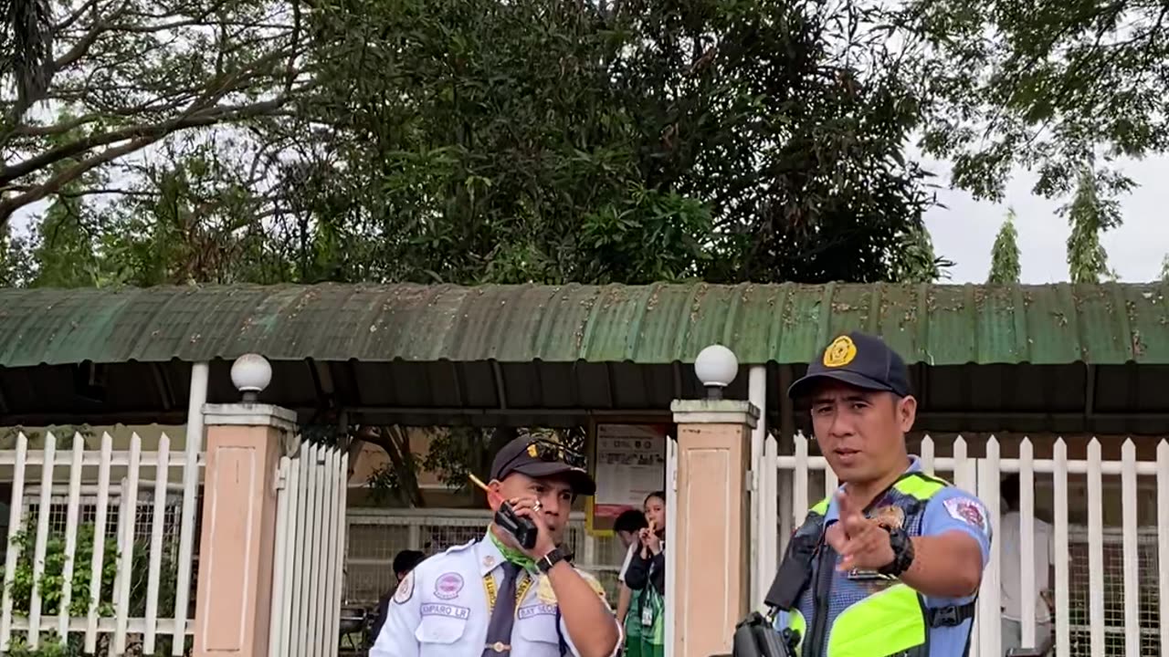 School Guard Refuses To Identify Fetcher to Me (the Parent)