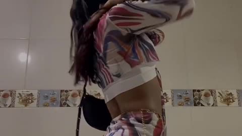 Good tgirl with beauty body