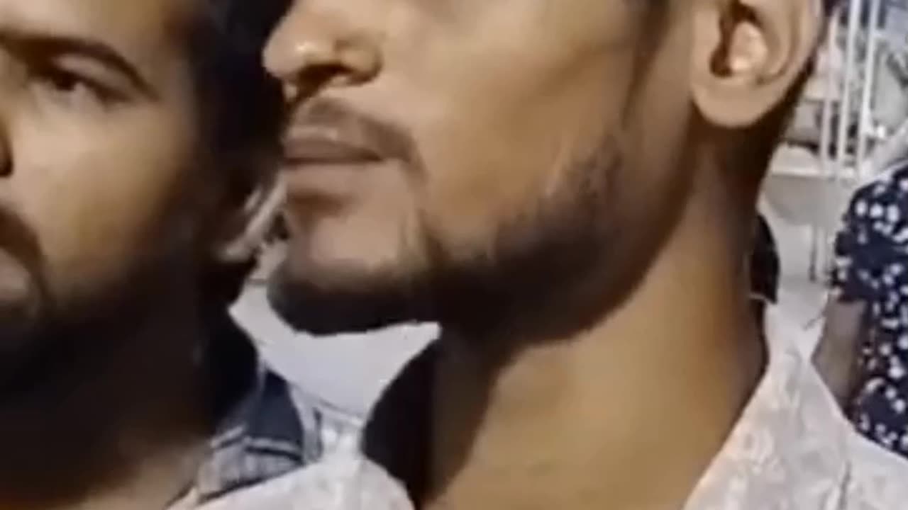 الإسلاموفوبيا معروضة على الشاشة: فتى التوصيل المسلم يواجه سوء المعاملة في الهند