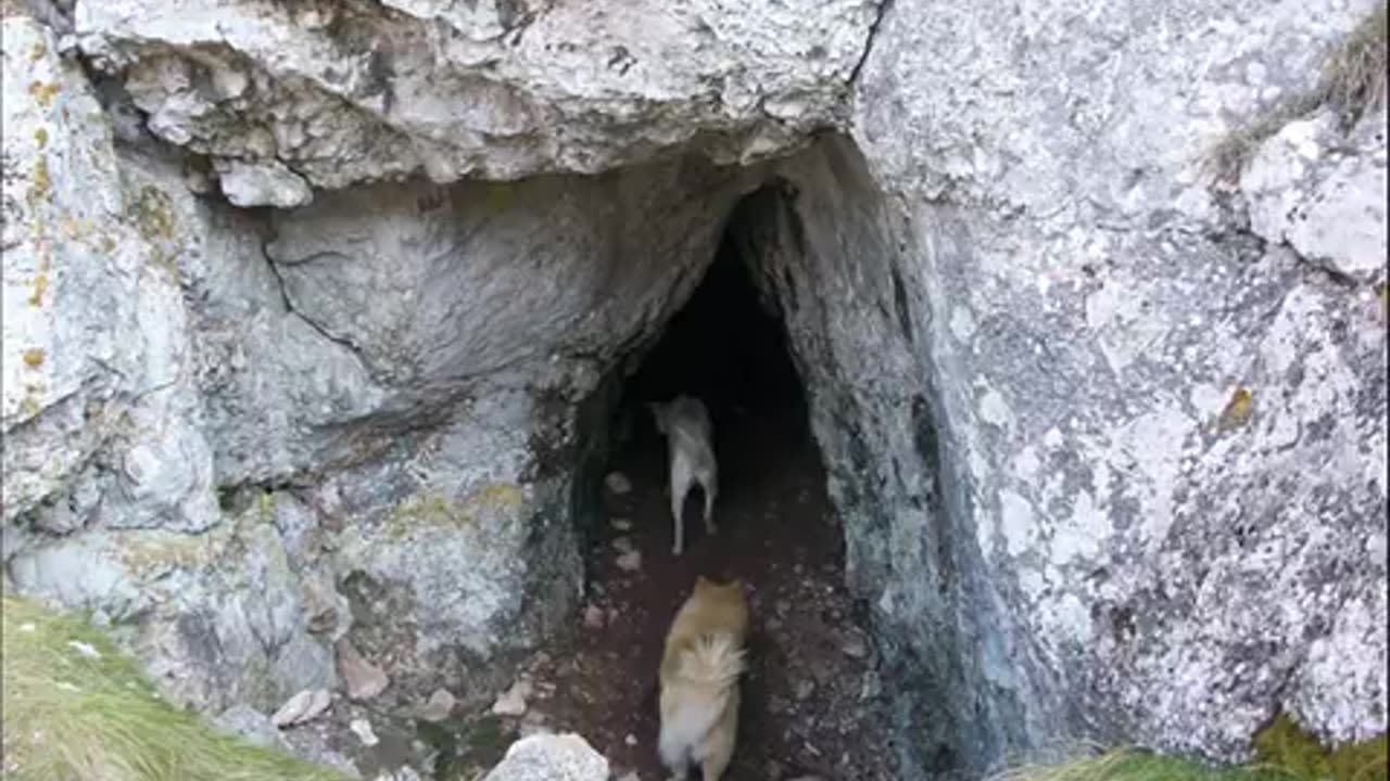 RTANJ MOUNTAIN-UNDERGROUND