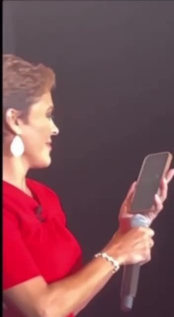 President Trump calling in for Kari Lake’s Save Arizona Rally! 🇺🇸