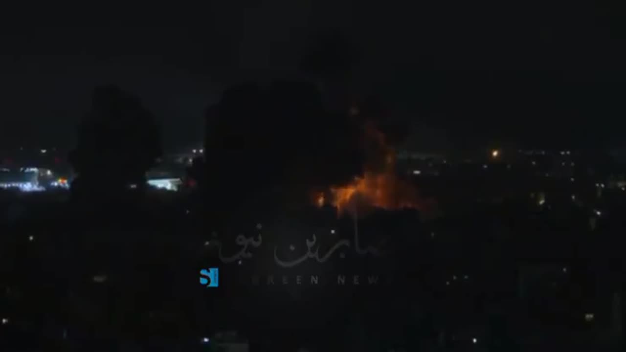 Heavy airstrike on Beirut with bunker bombs reported as heavier than used on Nassralah.mp4