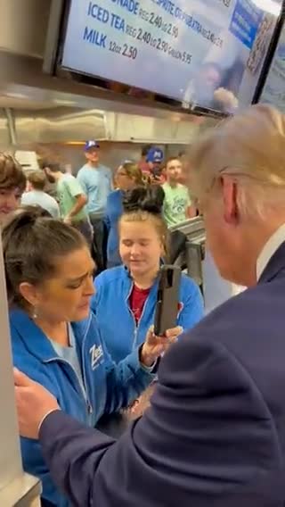 Worker at Zesto in Columbia, South Carolina says a prayer over Donald Trump: go Martin