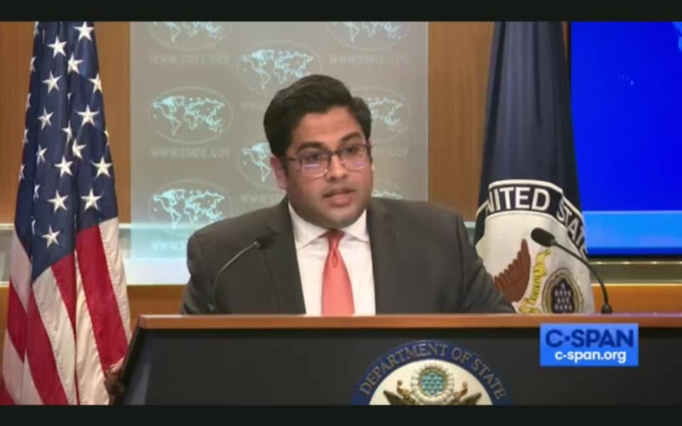 Questioning State Department Spokesperson about Israel's nuclear weapons arsenal