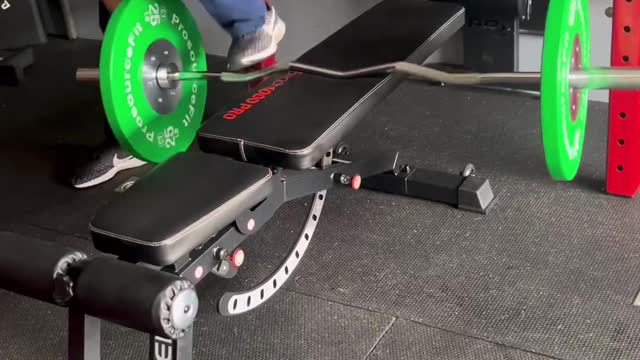 GetRxd Rackable EZ Curl Bar Preview vs Regular Curl Bar