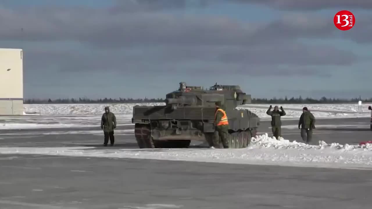 First Leopard 2 tank sent from Canada to Ukraine