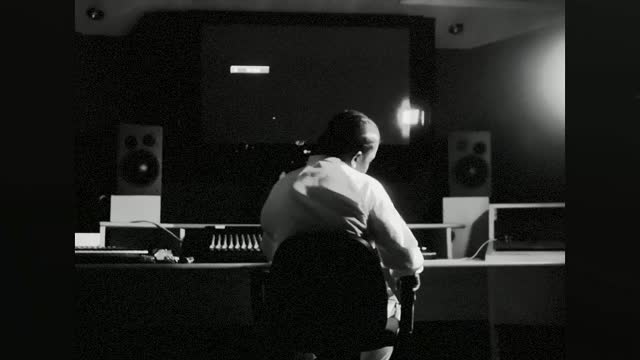 P110 - deed0t - Piano [Music Video]