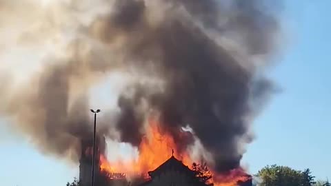 Notre Dame des Sept Allégresses Church in Trois-Rivières, Canada burns to ashes