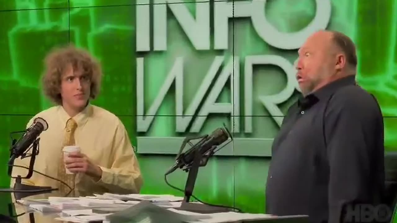 Hilarious Alex Jones Compilation (Drunk Shirtless Workout with Alex Jones)