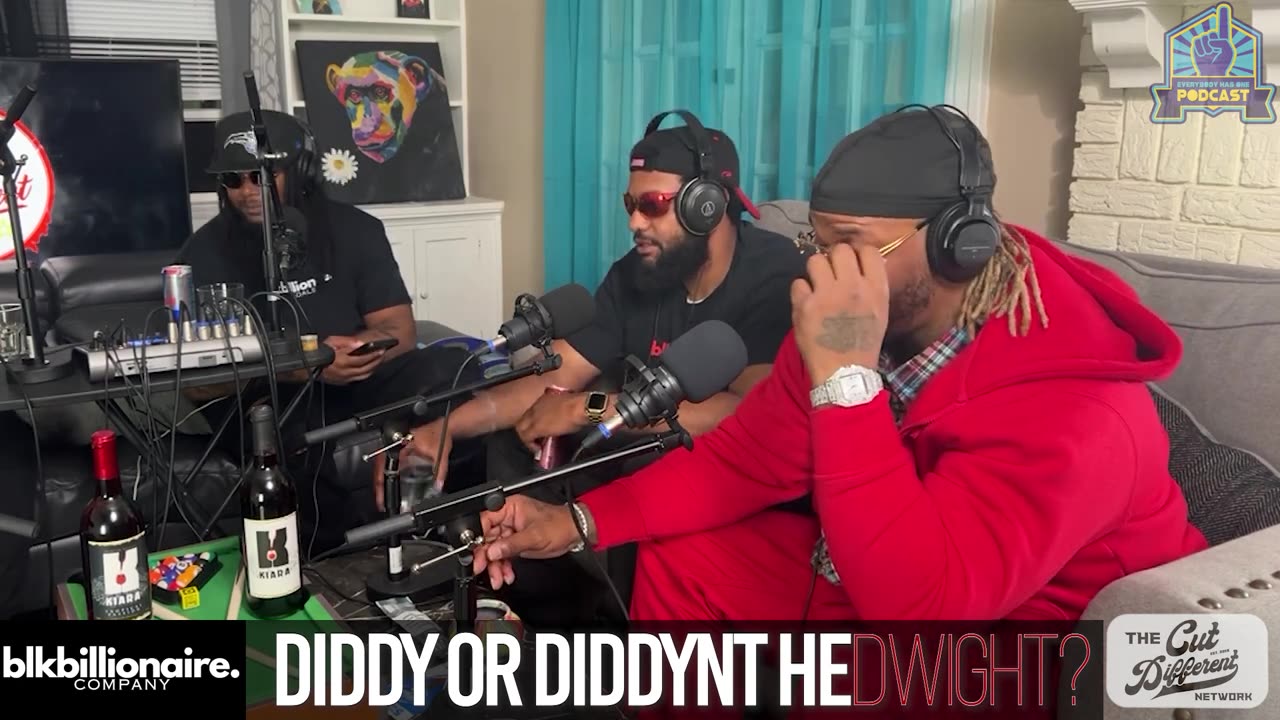 Puff Daddy wild with Dwilght Howard