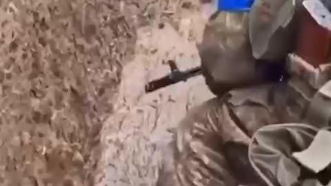 Ukrainians Entering Russian Trenches(Insane)