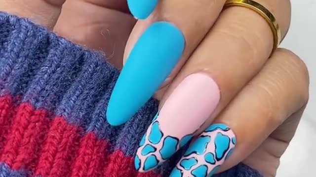 Simple & gorgeous nails art 💅