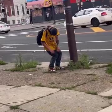 ESPORTATORI DI DEMOCRAZIA NEL MONDO !!!