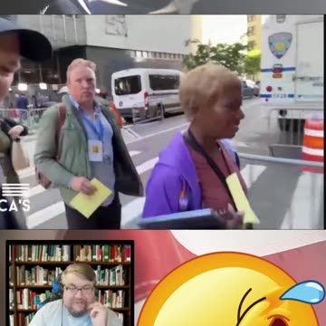 Joy Reid did you steal Trump hair cut 🤣🤣🤣