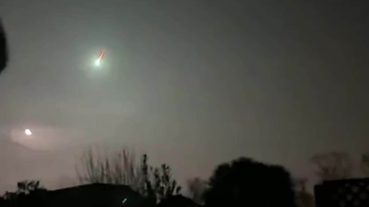 Meteorite seen over England