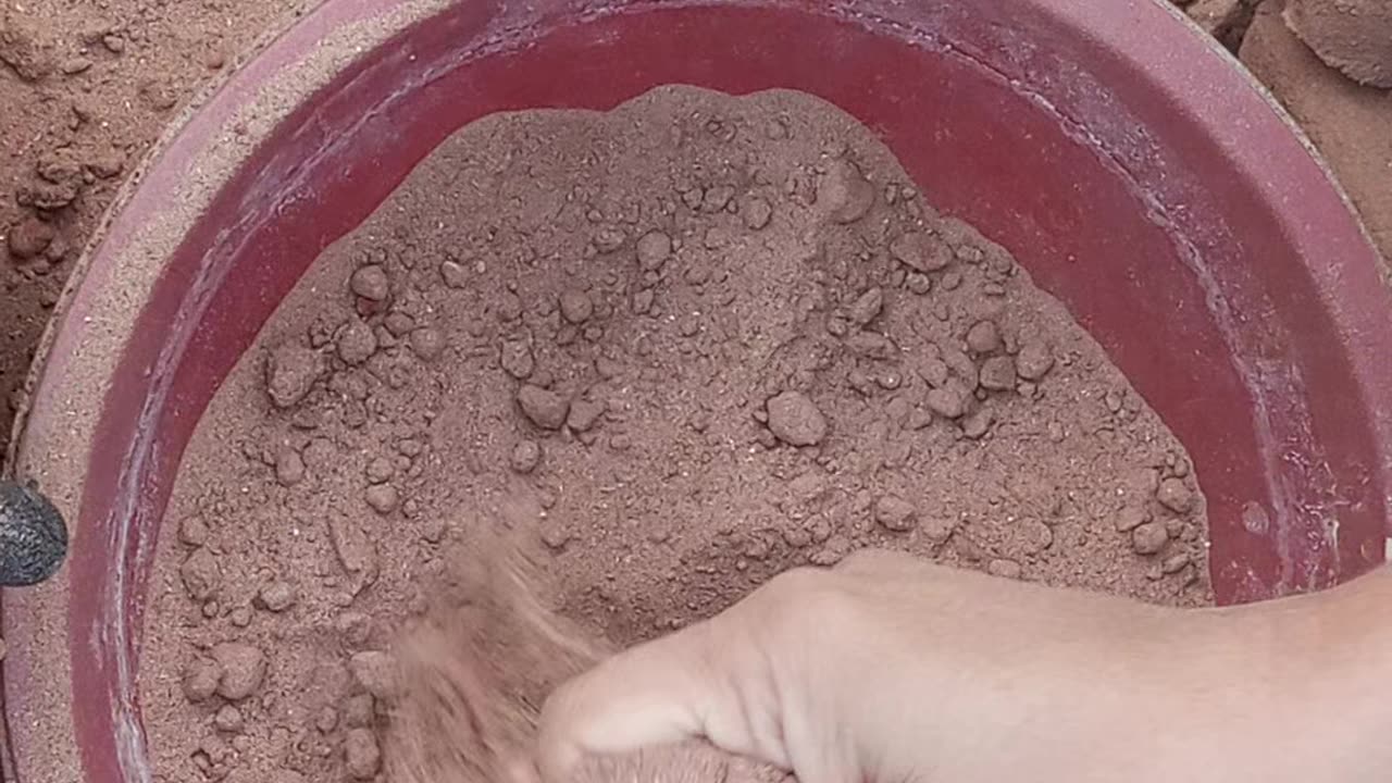 Red sand dry crumbling
