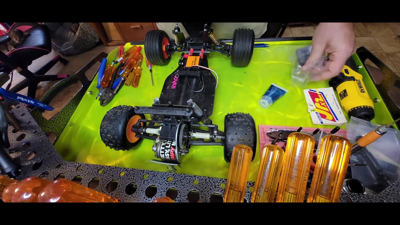 Team Losi JRX-T Transmission Case Replacement