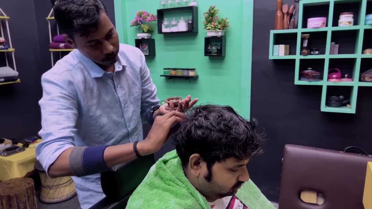 Shamboo Really forgot his Ticks when he took this Amazing Head Massage Indian Massage