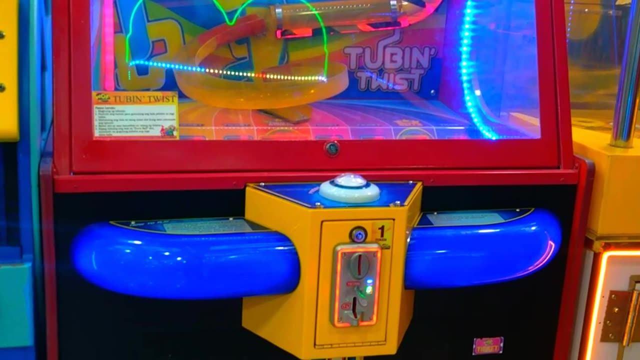 WON THE MEGA BONUS TICKETS TWO TIMES FROM TUBIN' TWIST WORLD OF FUN (1,000 TICKETS IN JUST A MINUTE)