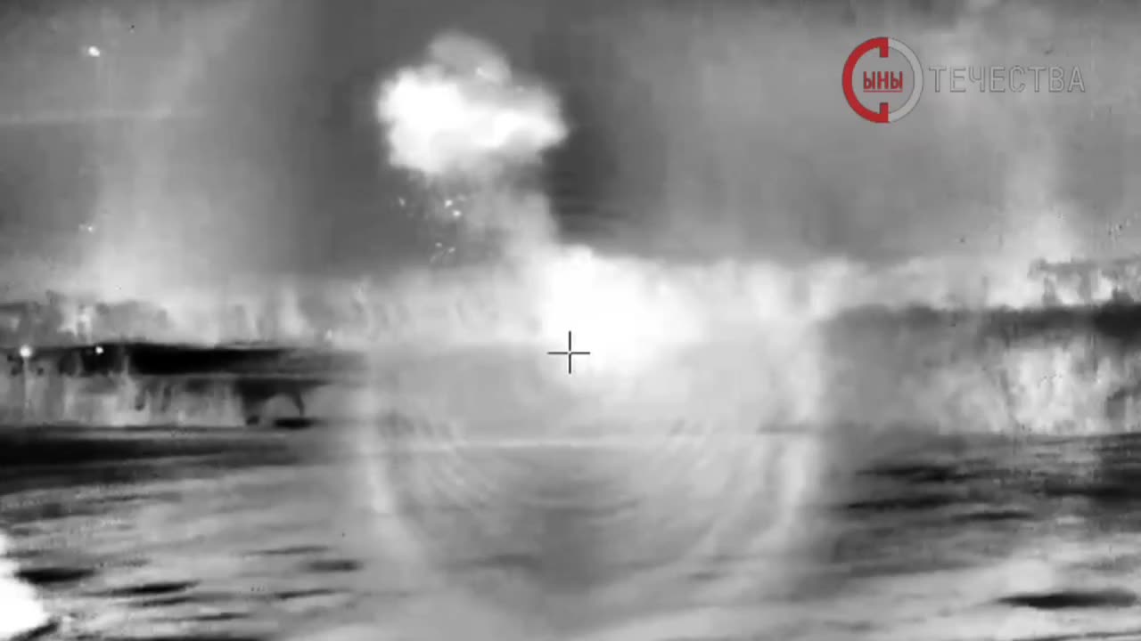 Russian Kornet missile strikes Ukrainian M-113 APC