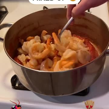 ADDING SHRIMP TO MARINARA