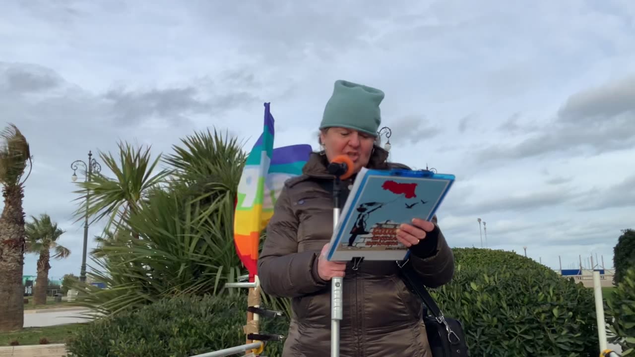 Primo intervento di Gioia Emilia Romagna manifestazione per la Pace