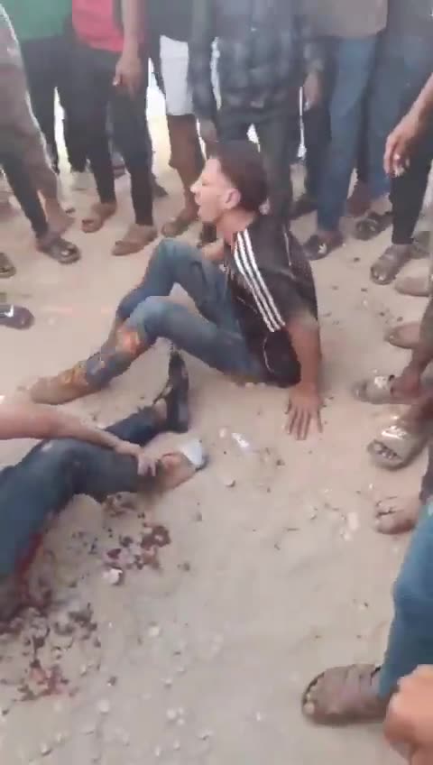 You`ll never hear about this in the MSM - Hamas shoots it`s own civilians