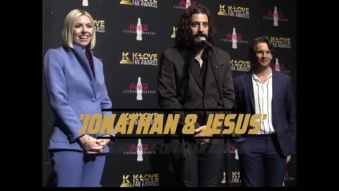 Jonathan Roumie gives filled with joy reaction as "Jonathan and Jesus" is awarded at K love award