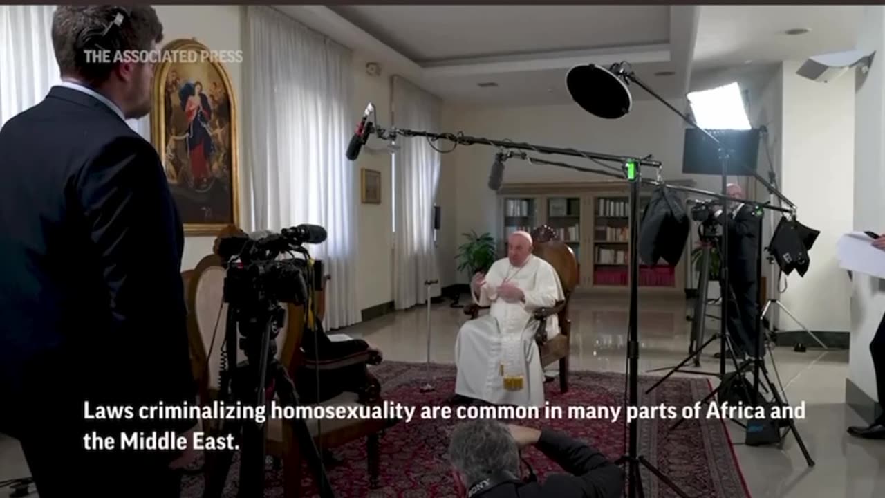 pope reaches out to homosexuals