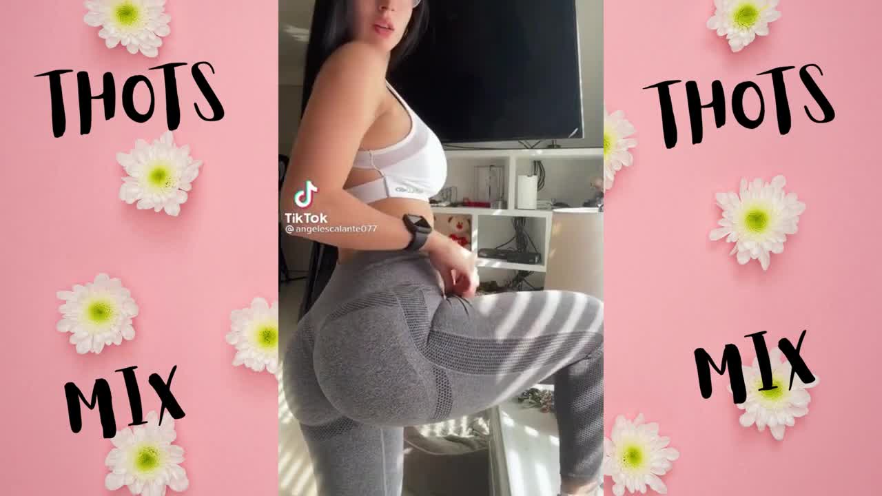 Cute Awesome Latina Twerk Mix TikTok Challenge 🍑😍