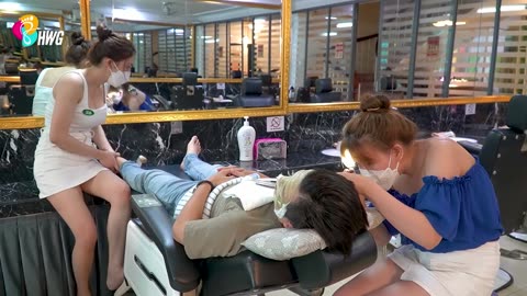 She is meticulous in every action, barbershop massage is great comfortable