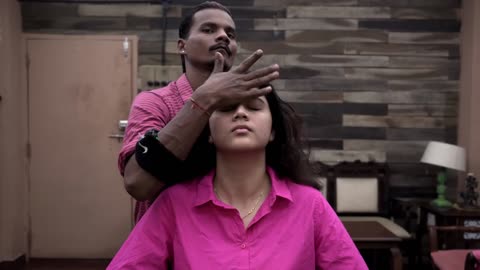 Master Cracker Cracks her Hair and Neck like Magic _ Indian Massage