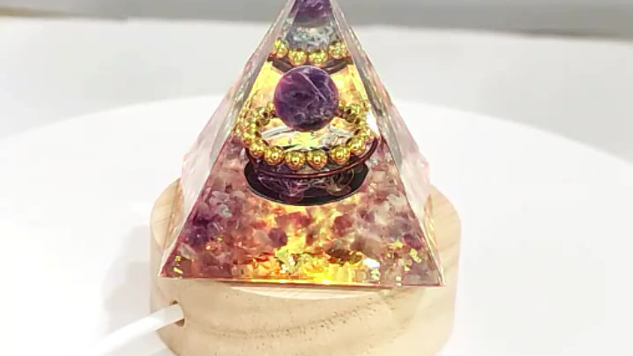 Natural Crystal Energy Generator Pyramid - Enhance Your Space!