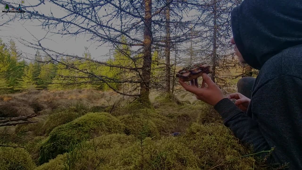 (Menwiththepot Steak 🥩 with chimichurri sauce, served with crunchy toasted bread 🥖 ASMR cooking 🔥