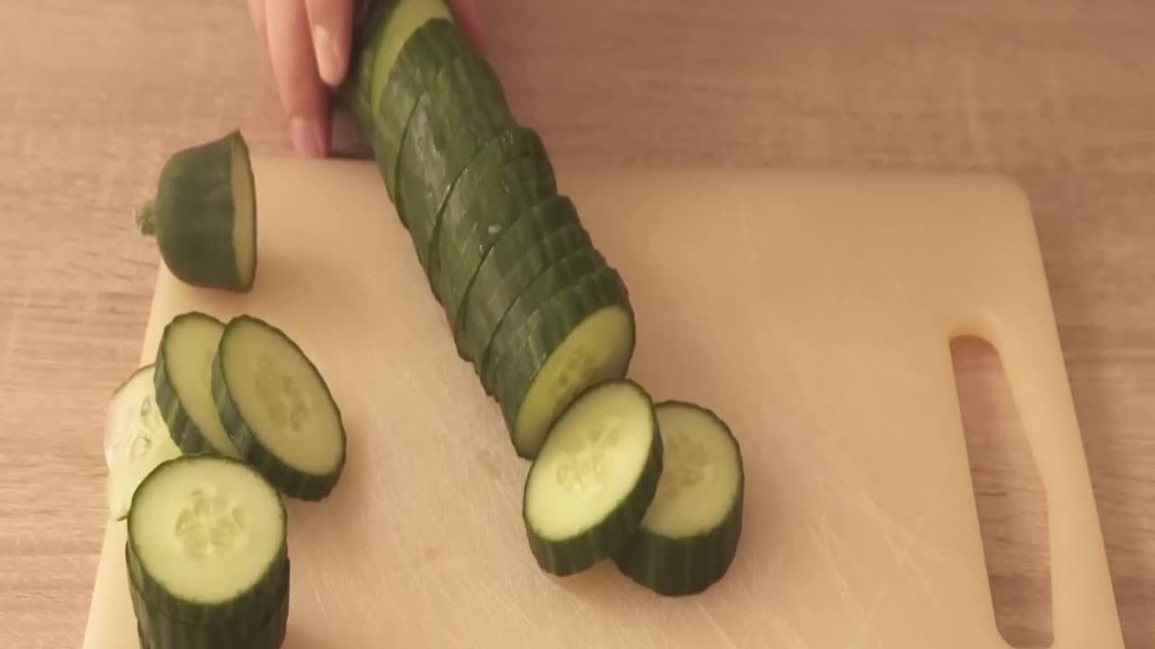 Tape a Toothpick to the KNIFE for THIS kitchen Trick 💥 (Surprise) 🤯