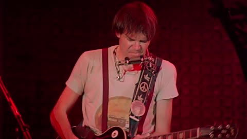 Neil Young & Crazy Horse- Rust Never Sleeps Live 1978