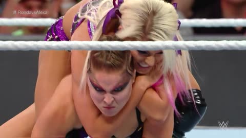 Ronda Rousey thoroughly thrashes Alexa Bliss- SummerSlam 2018