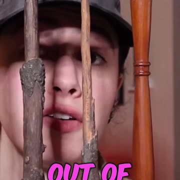 Closer Look: Rare Harry Potter Japanese Exhibition Wand Stand #wizardingworld #harrypotter #wands