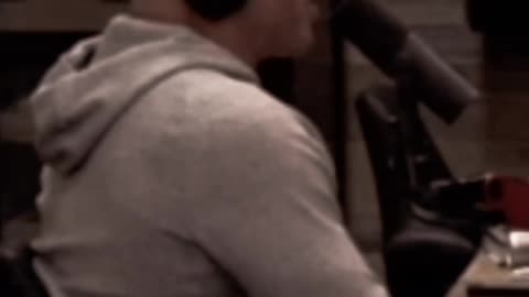A pack of Wolves Attacks Joe Rogan's friend horse 🐺💔