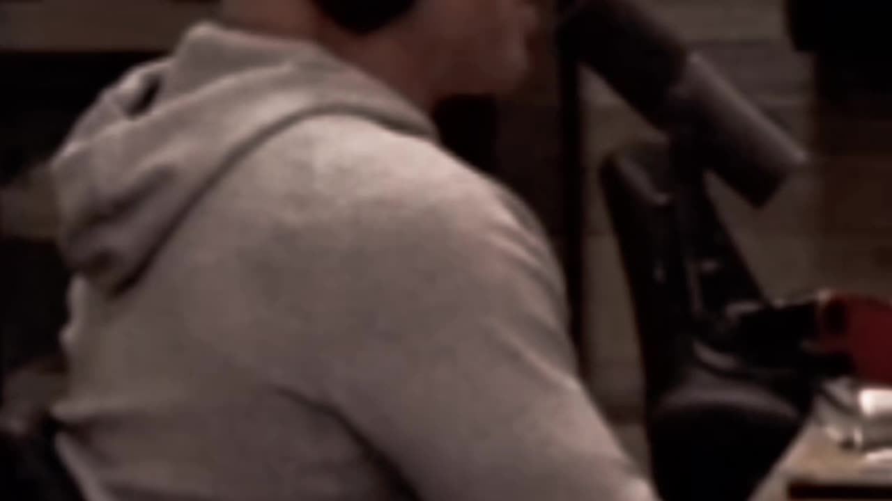 A pack of Wolves Attacks Joe Rogan's friend horse 🐺💔