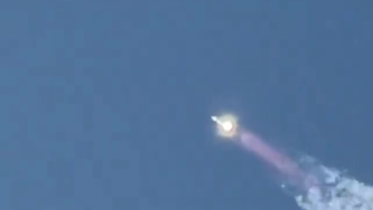 VIDEO OF A ROCKET HITTING THE FIRMAMENT