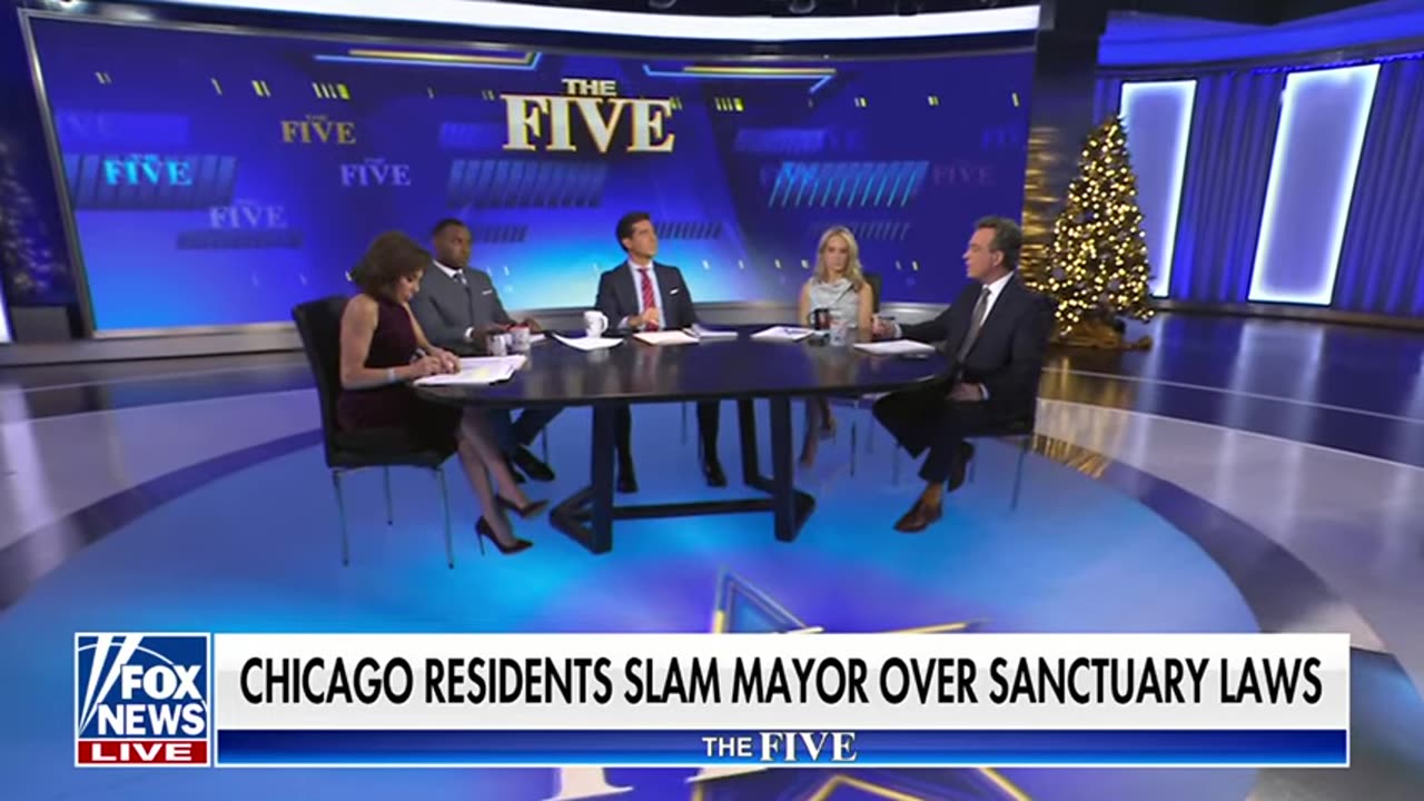 'The Five': Chicago residents rage at 'crooked Democrats'