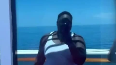 Bro soul left his body for a second😭