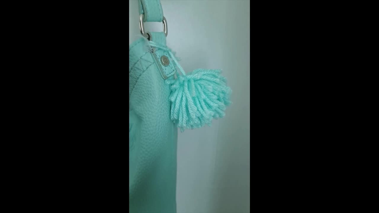 Pom Pom Dangle | Yarn Craft | Easy DIY Accessory | Aqua Craft