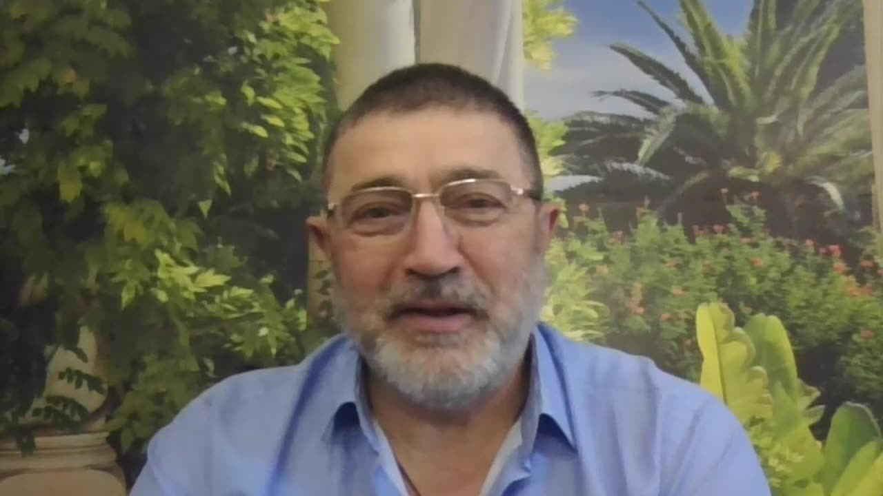 Regele e gol sau unsul cui este Putin?