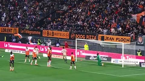 If you missed it earlier. Kylian Mbappé at his absolute best.